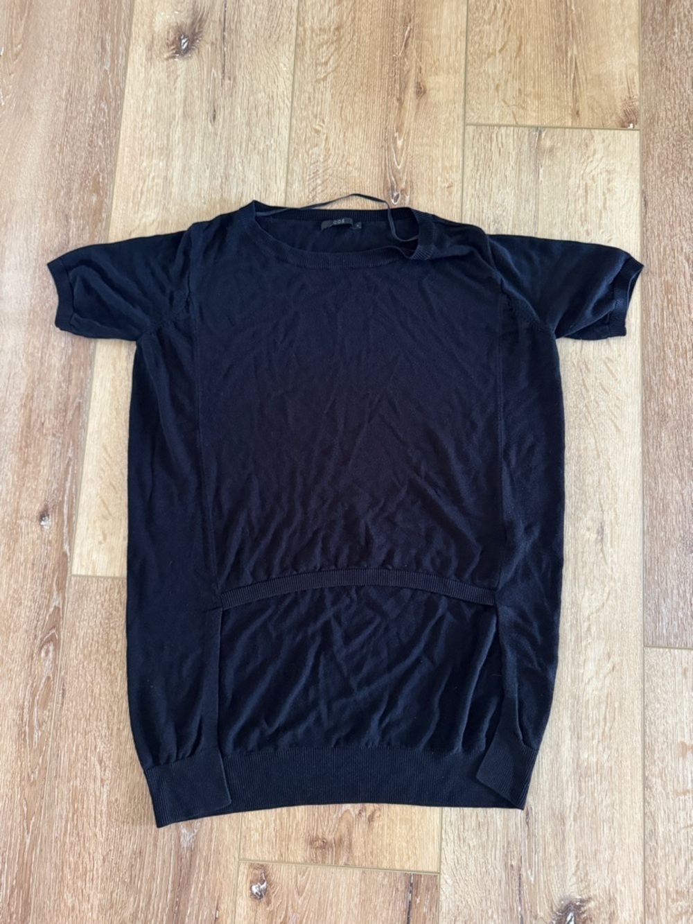 COS | Black Short-Sleeve Crewneck Knit Tee | Hi-Lo Hem | size S